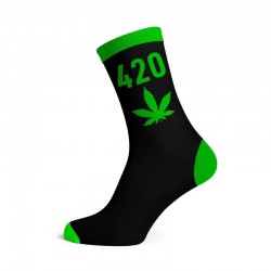 calzini lunghi - taglia 40 - 45 colore nero ,neon verde grafica 420